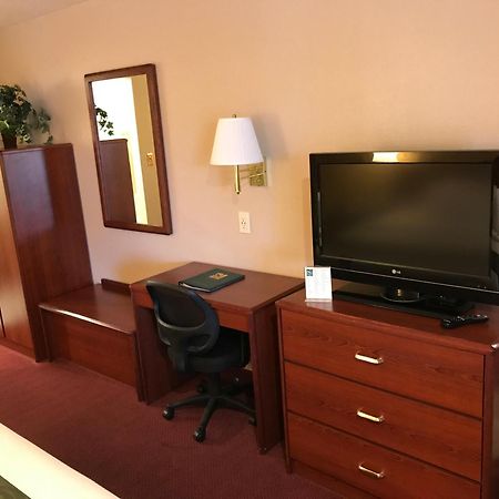 Quality Inn Cedar City - University Area Room photo