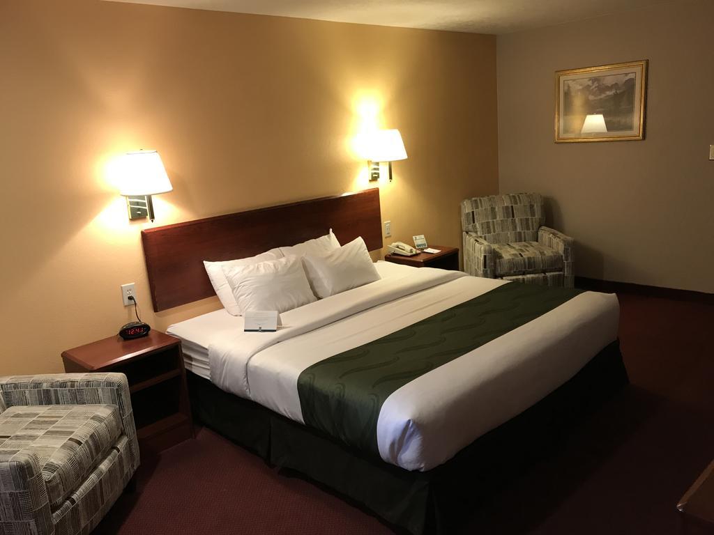 Quality Inn Cedar City - University Area Room photo